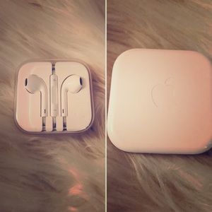Apple headphones, new
